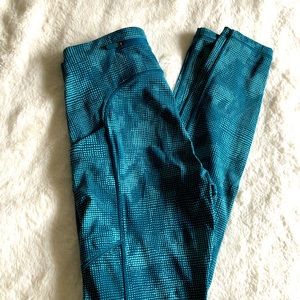 Lululemon leggings size 2